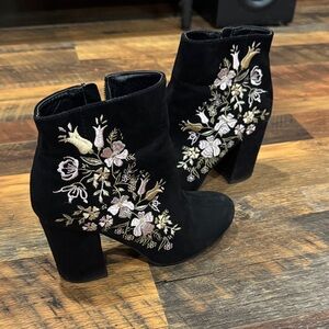 JustFab Black Floral Embroidered Ankle Boots